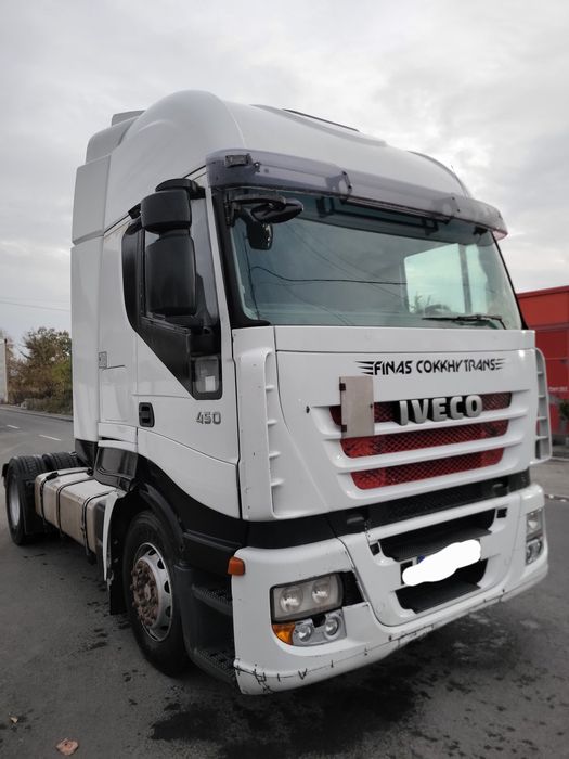 Dezmembrez iveco stralis