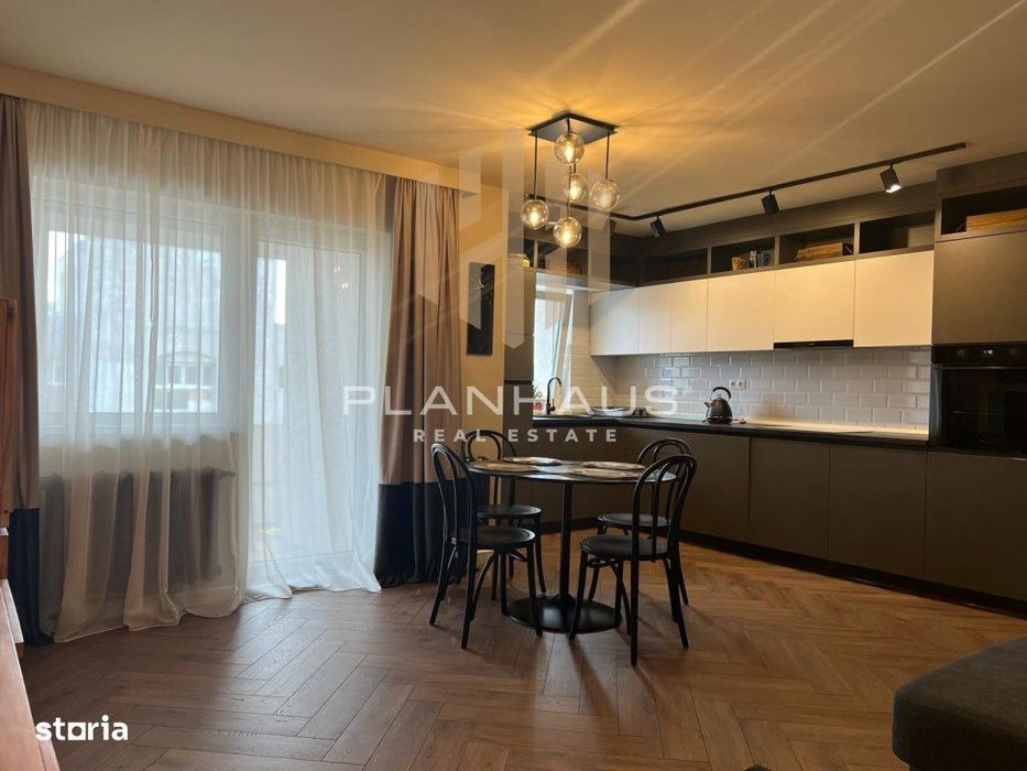 Apartament 2 camere ,B-dul Traian zona Pizza Plus