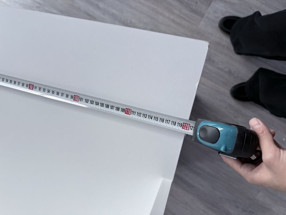 Продаю срочно ресепшн