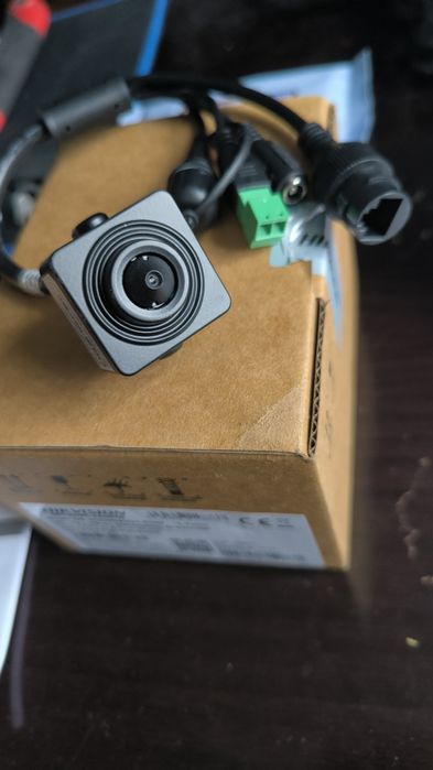 Hikvision ds-2cd2d25g1-d/nf 3.7mm