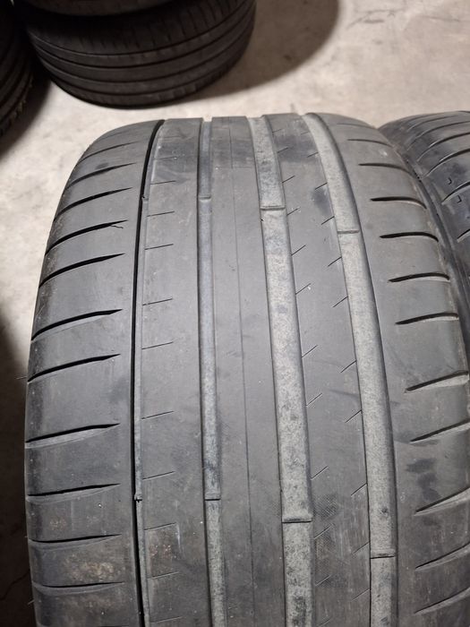 2 Anvelope de vara 255 35 r18 Michelin