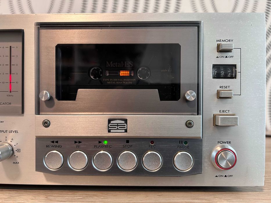 SUPERB Victor/JVC KD-85SA Casetofon Deck (cap de serie 1977)