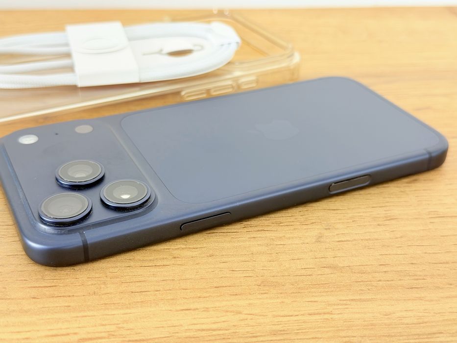 iPhone 17 Pro Max Перфектен!!!