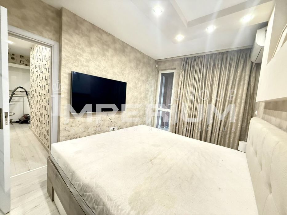 Дава се под наем Двустаен апартамент в Варна, Трошево - 60 кв.м за 612 € - Снимка #4