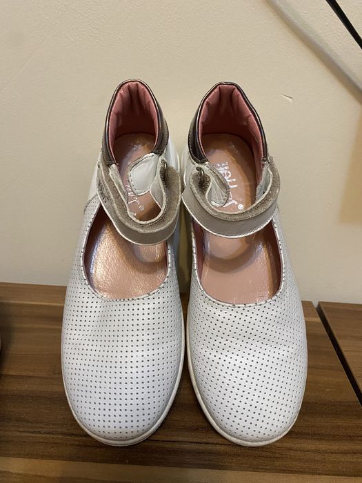 Детски обувки