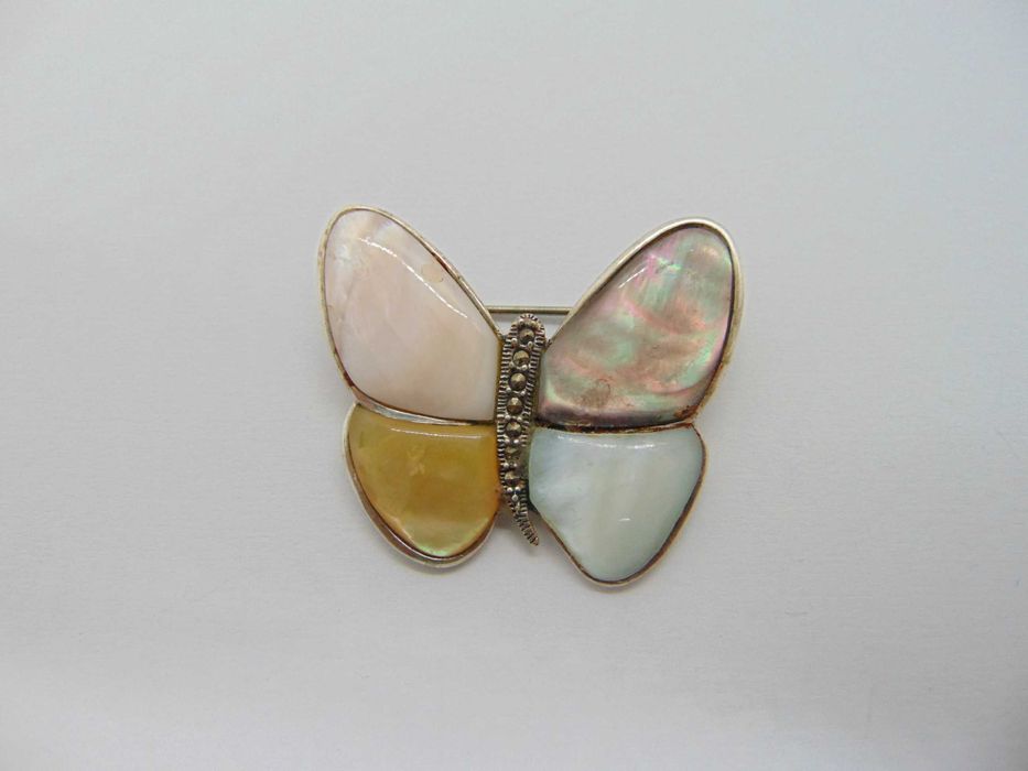 Brosa, pandantiv din argint cu sidef