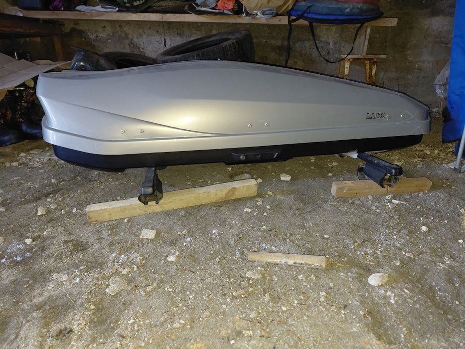 Продам бокс на крышу Lux,