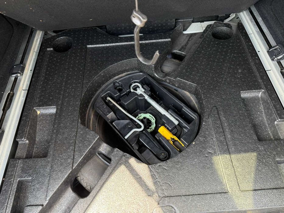 на части Peugeot 308sw 1.2t GT line 2016