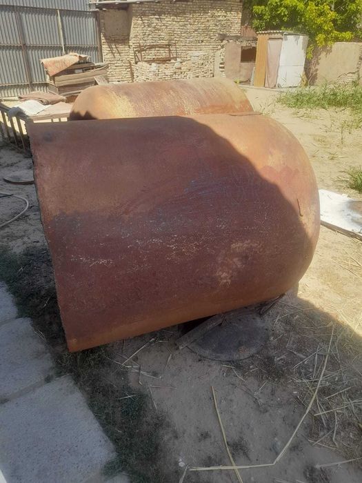 Ёмкаст для гавнавоз металлический