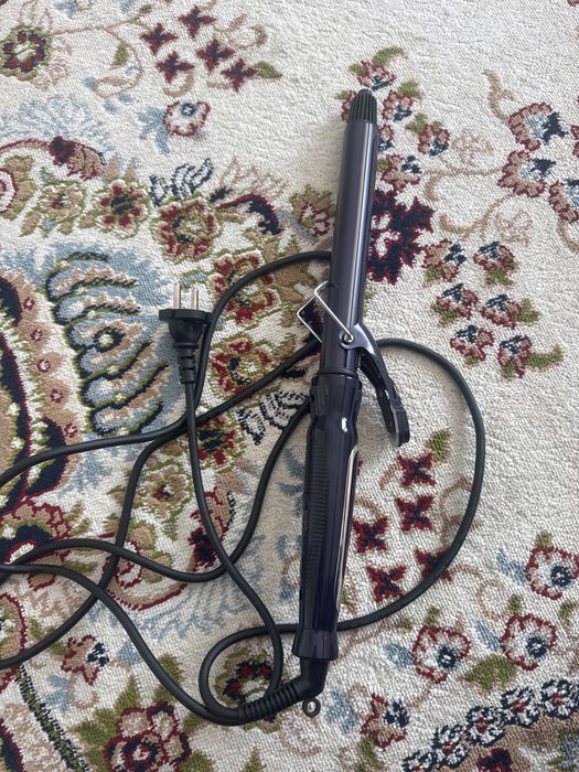 Продам плойку 2000 тг