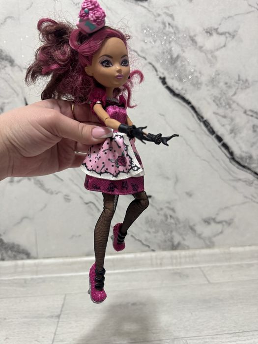 Кукла  франшизы Ever After High
