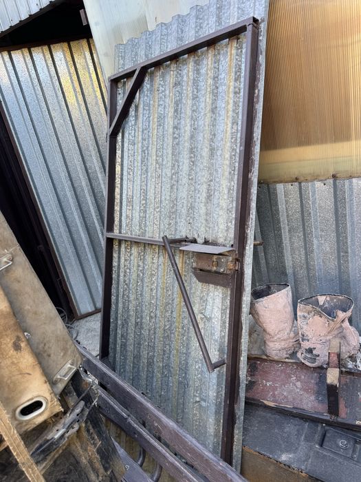 Продам ворота с калиткой