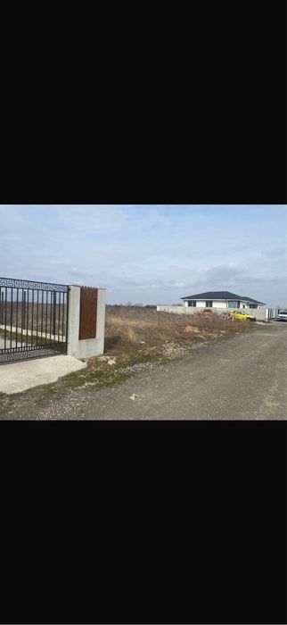 Teren de vanzare in Comuna Tunari,780 mp,str Geneva,deschidere 36 m