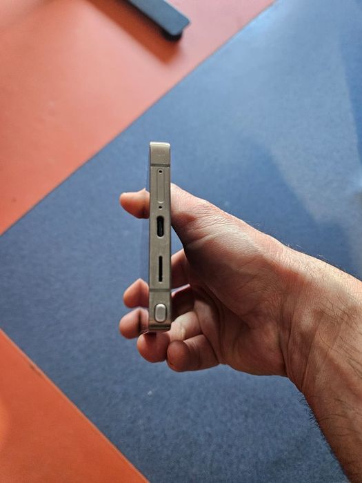 Vând/schimb Samsung s25 ultra