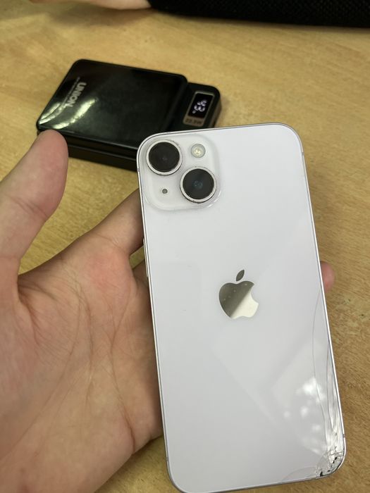 Айфон 14 все в оригинале