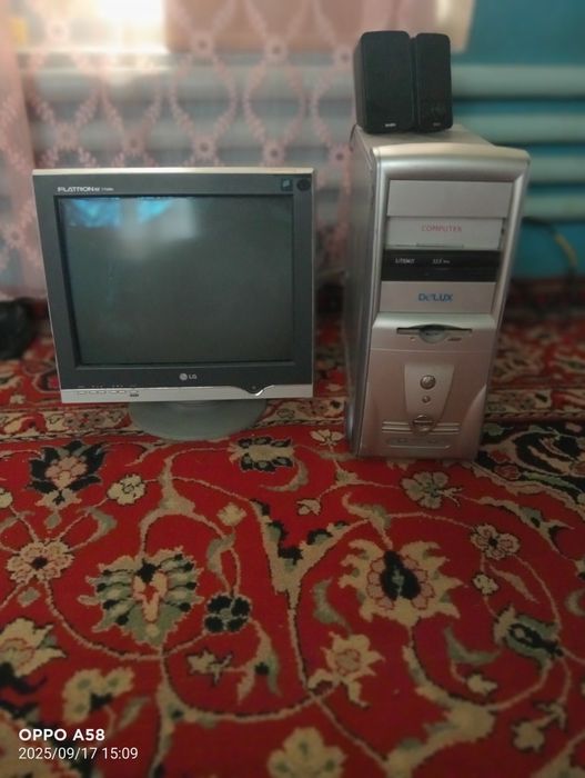 Kompyuter ishlaydi polni klaviatura mishka yuq shu turishi