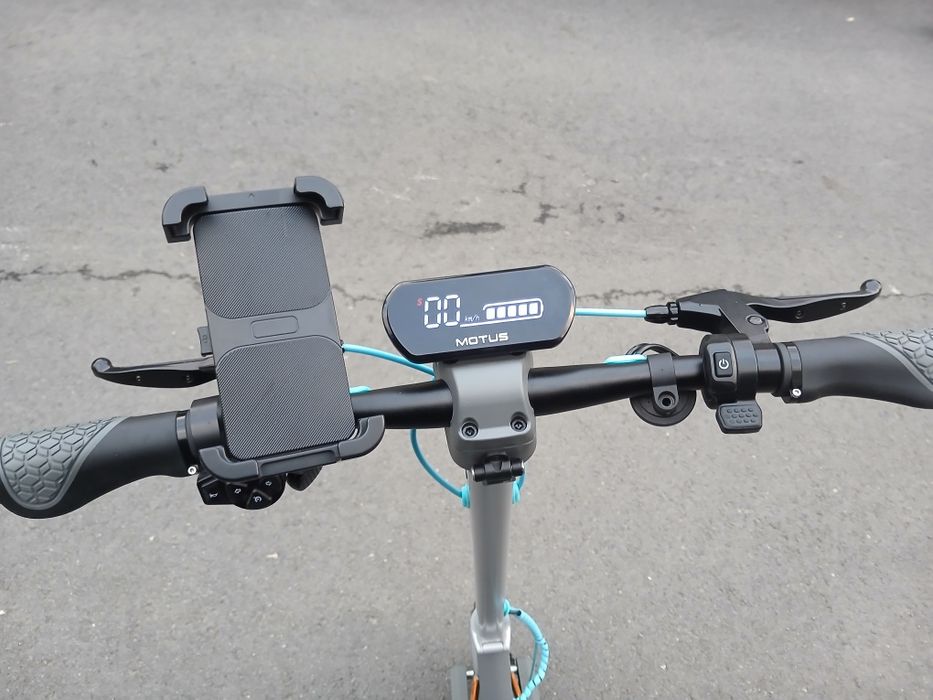 Motus scooty 10 max