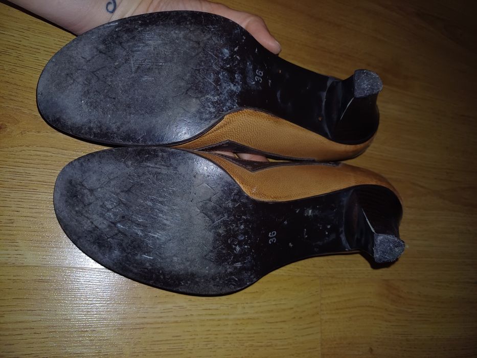 Pantofi piele marimea 36