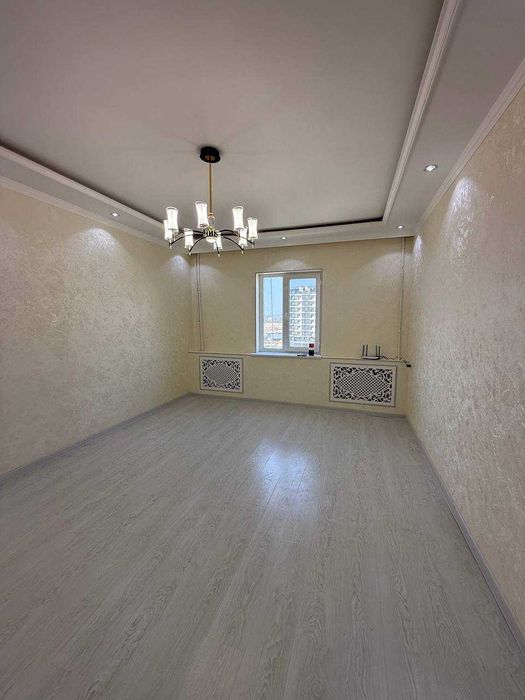 Uy sotiladi Yunisobod 16kv 1xonali 2xona qilingan. Yevro rimontda