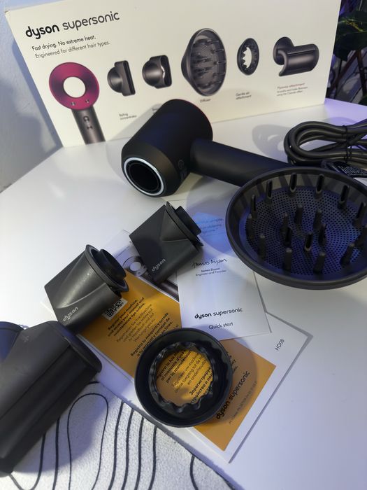 Uscator de par Dyson