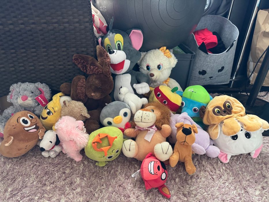 Плюшени играчки общо 19бр.