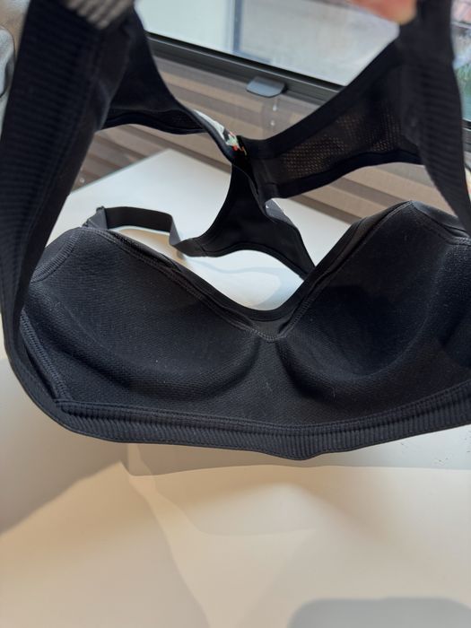 Bustiera Victoria’s Secret