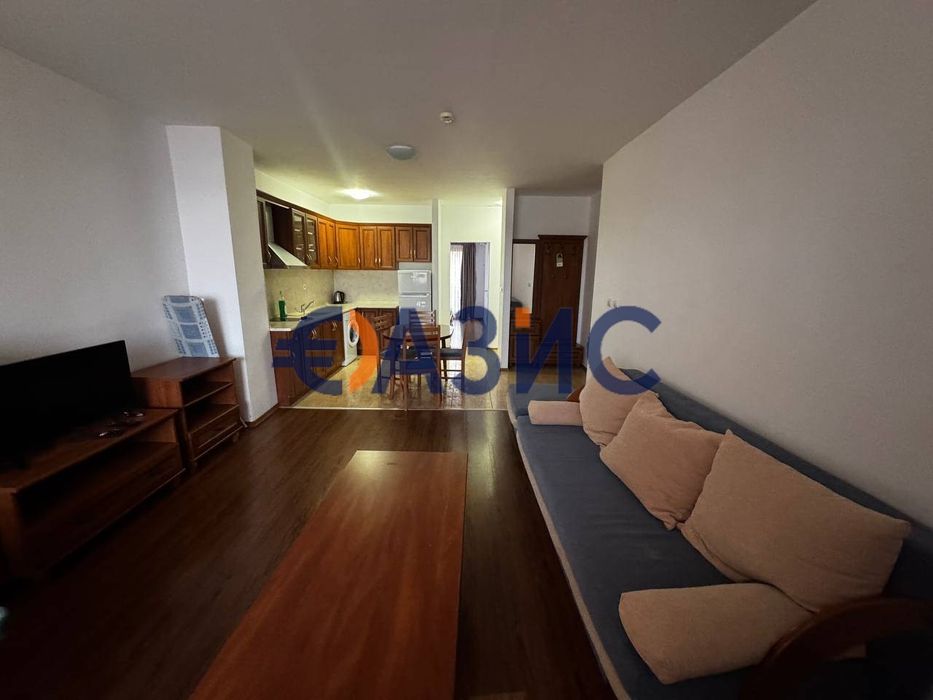 Продава се Тристаен апартамент в Ахелой - 87 кв.м за 749 €/кв.м - Снимка #3