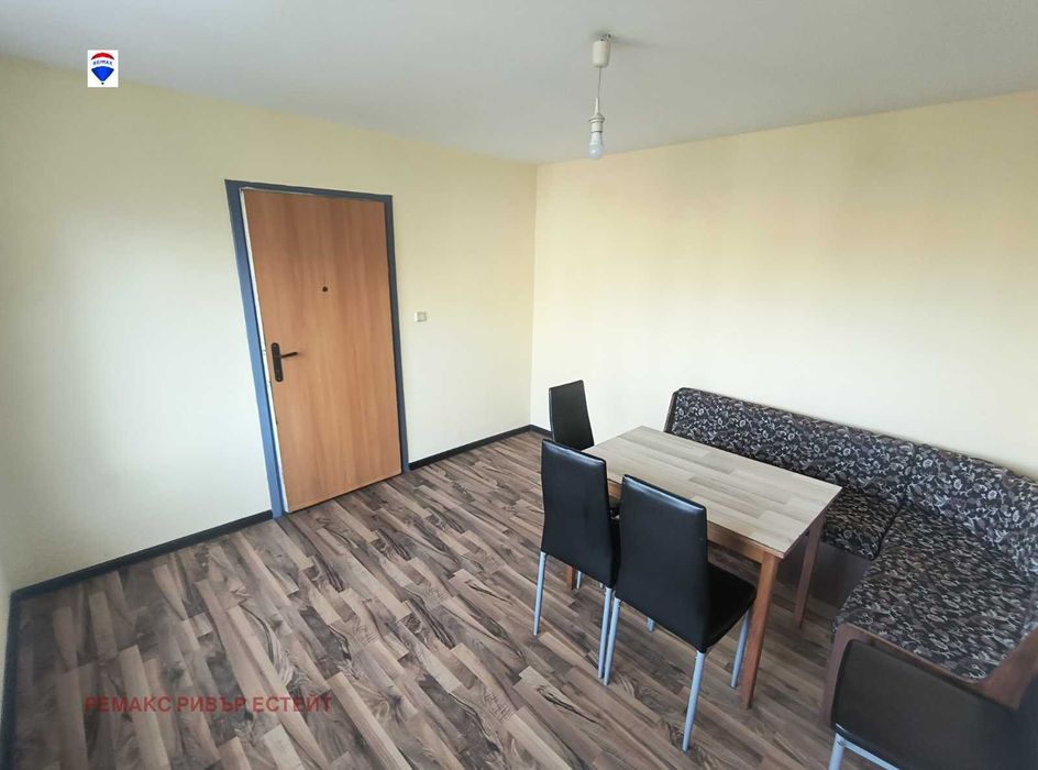 Четиристаен апартамент за продажба кв. Чародейка Юг