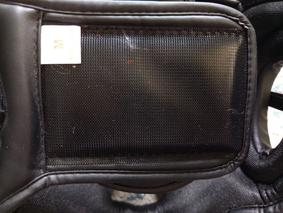 продам шлем для бокса