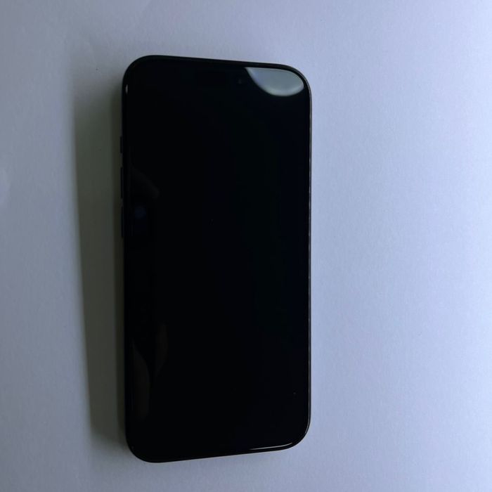 Продам iPhone 15 Pro