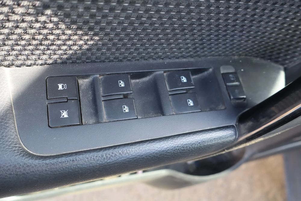Butoane geam sofer Chevrolet Captiva 2007 2.0 DT MT 5 places (150 hp)