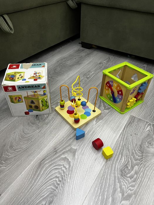 Развивающая игрушка сортер