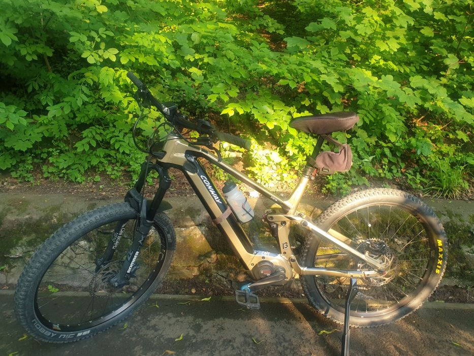 Bicicleta electrica Cube touring Hybride one Kathmandu size L