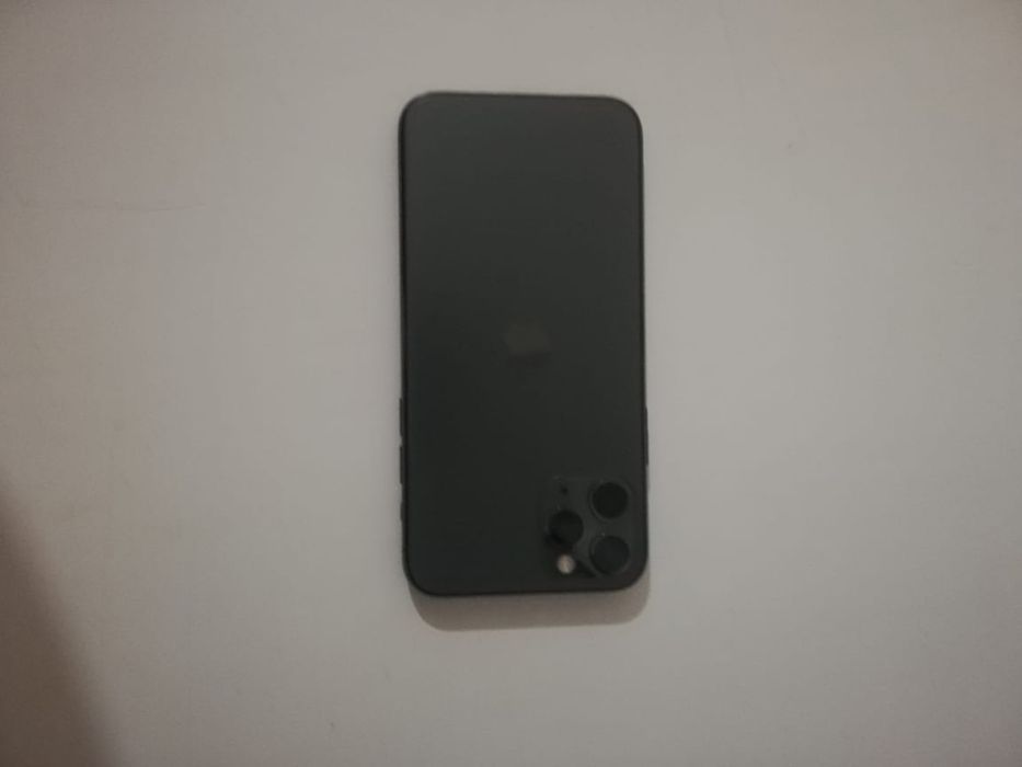 Айфон 11 про продается