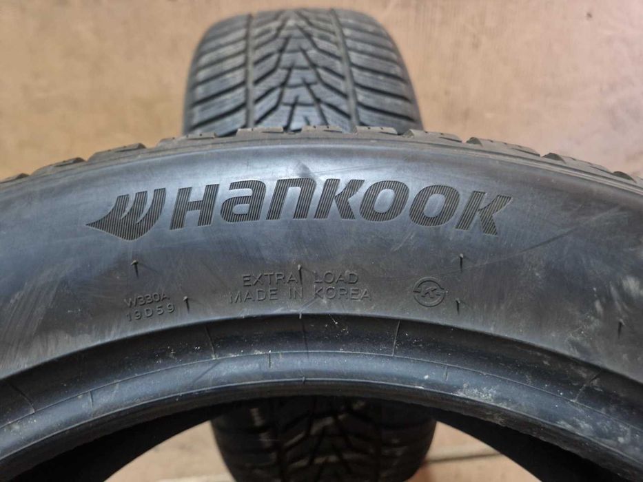 2 Hankook R19 245/50
зимни гуми
DOT3220