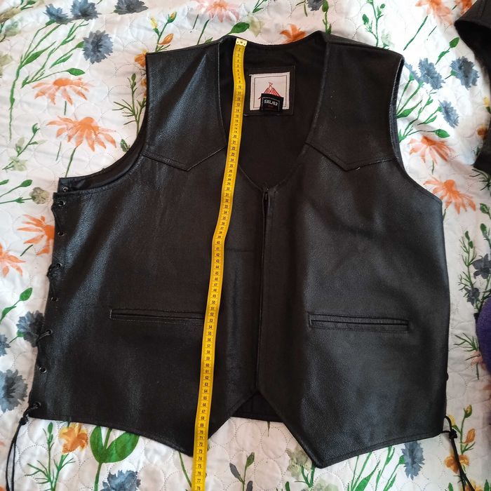 Кожен елек, елече