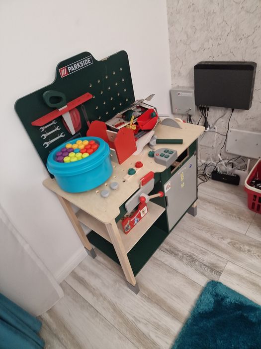 vand   atelier scule copii