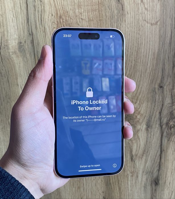 iPhone 15 icloudga tushgan