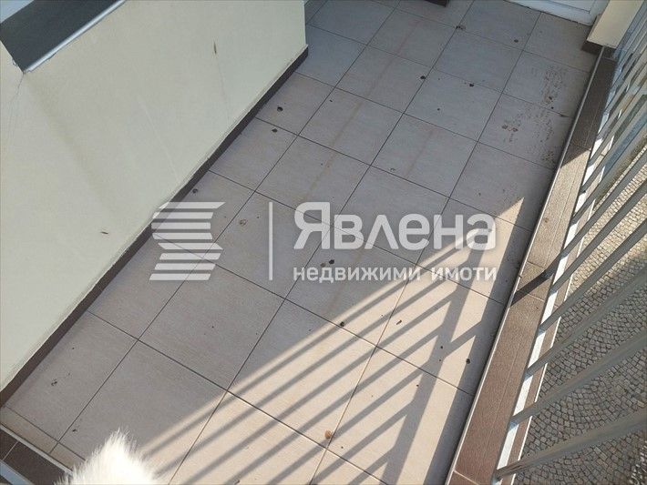 Продава се Тристаен апартамент в Поморие - 78 кв.м за 1334 €/кв.м - Снимка #8
