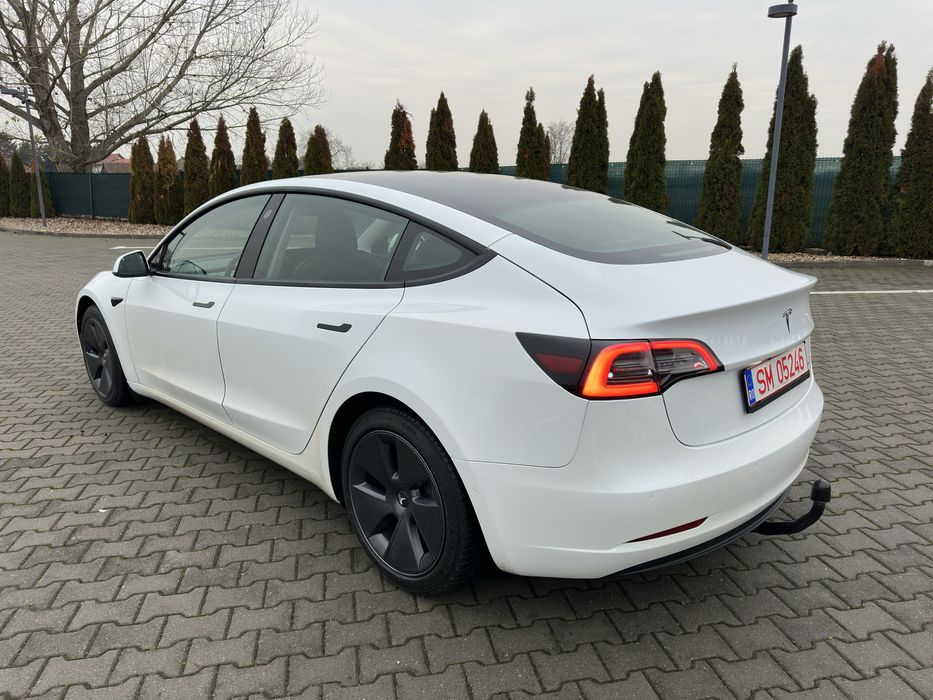 Tesla Model 3 Long Range 2021