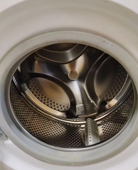 Продам стиральную машину indesit 4kg