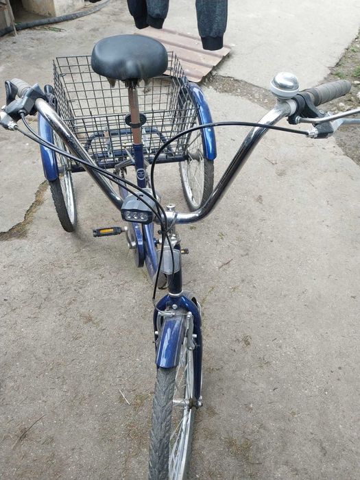 Triciclu pegas nouă