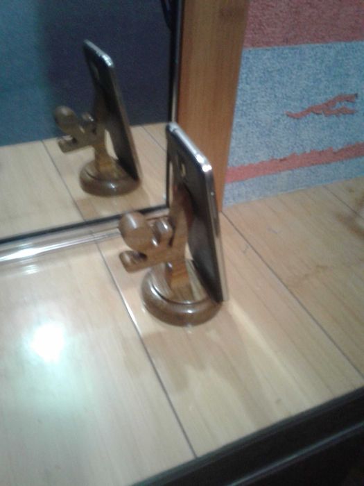 Подставка для смартфона