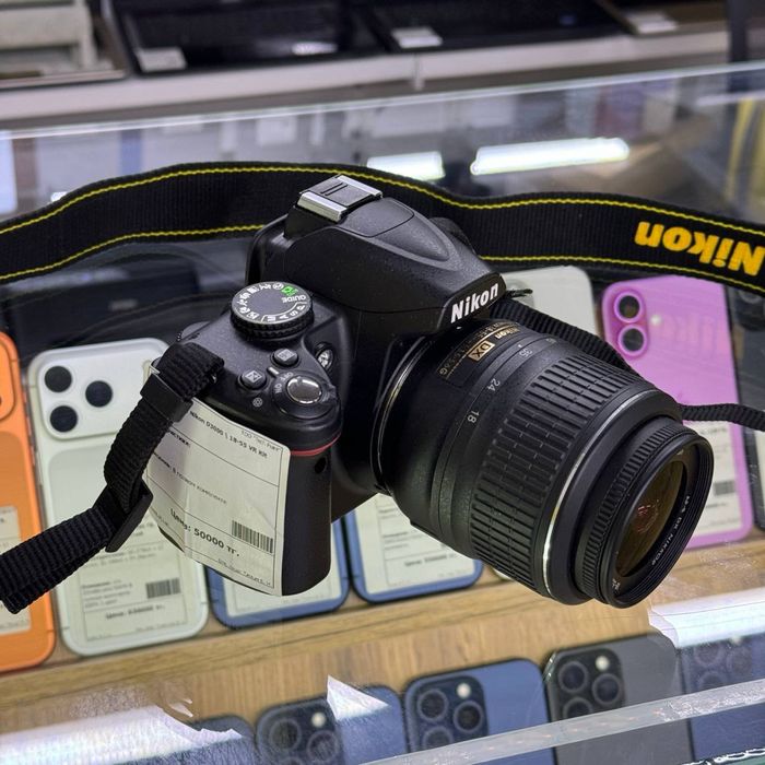 Nicon D3000 / объектив 18-55 VR KIT / ID5231