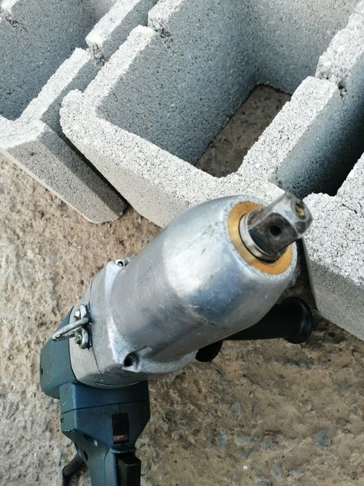 Гайковерт на ток bosch Gds 24