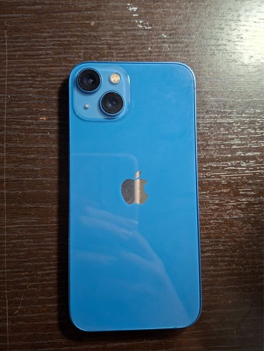 iPhone 13 хорошим состаний