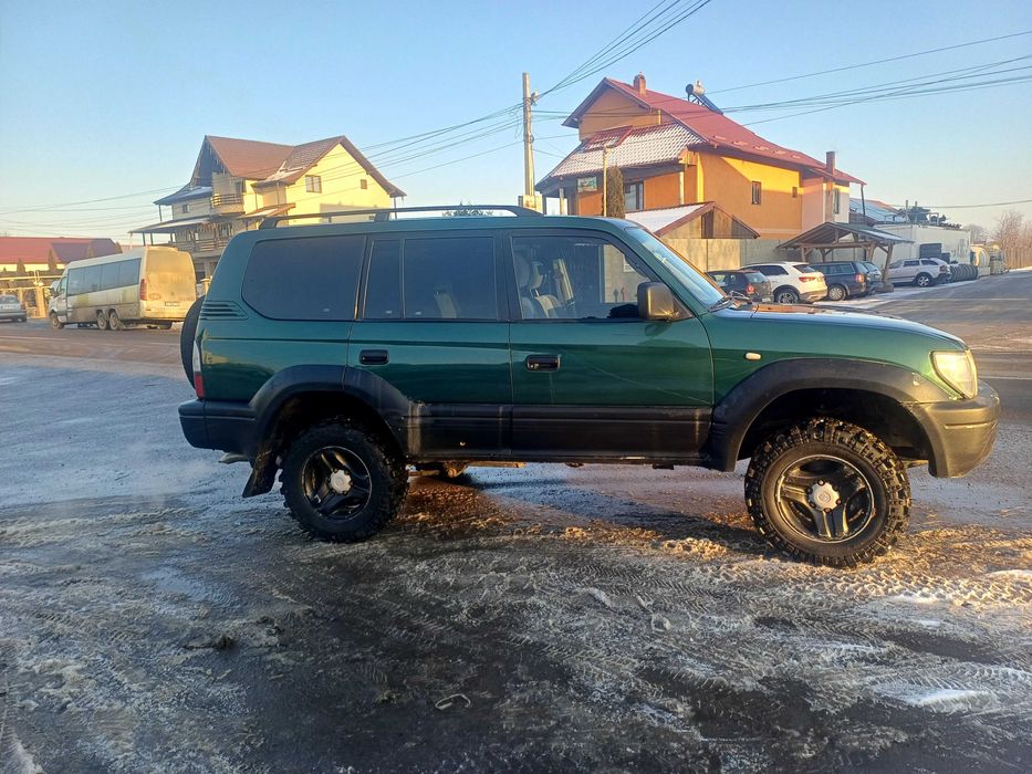 Toyota land cruiser j90