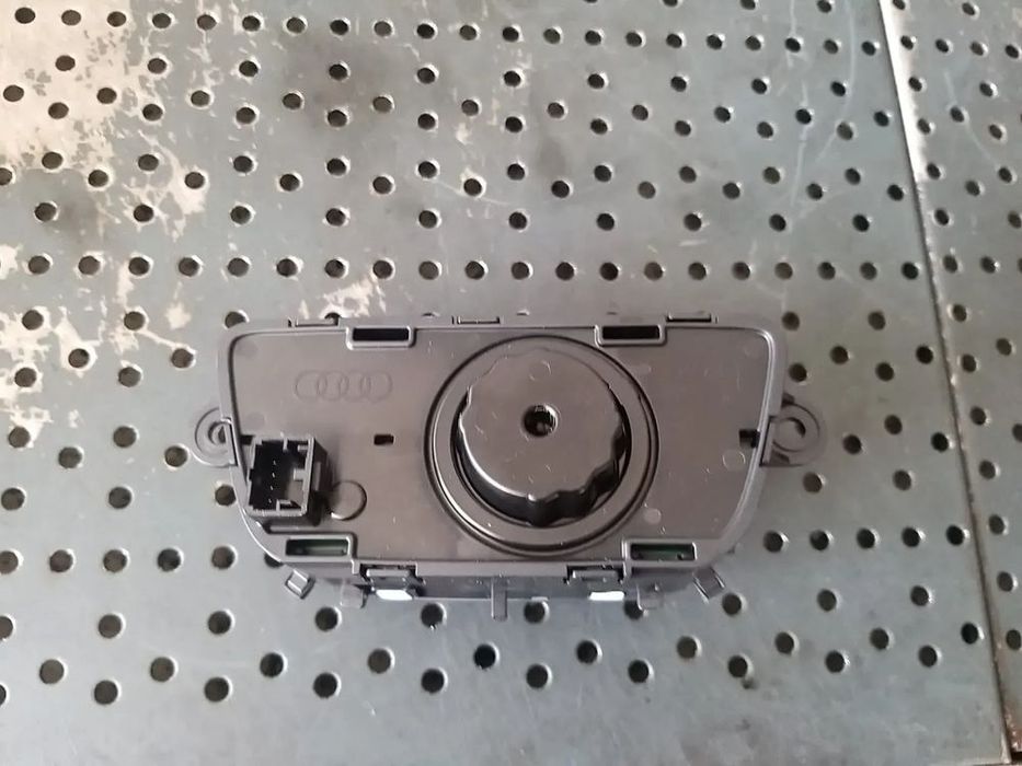 Bloc lumini audi a4 b9 8w 4m0941531ag
