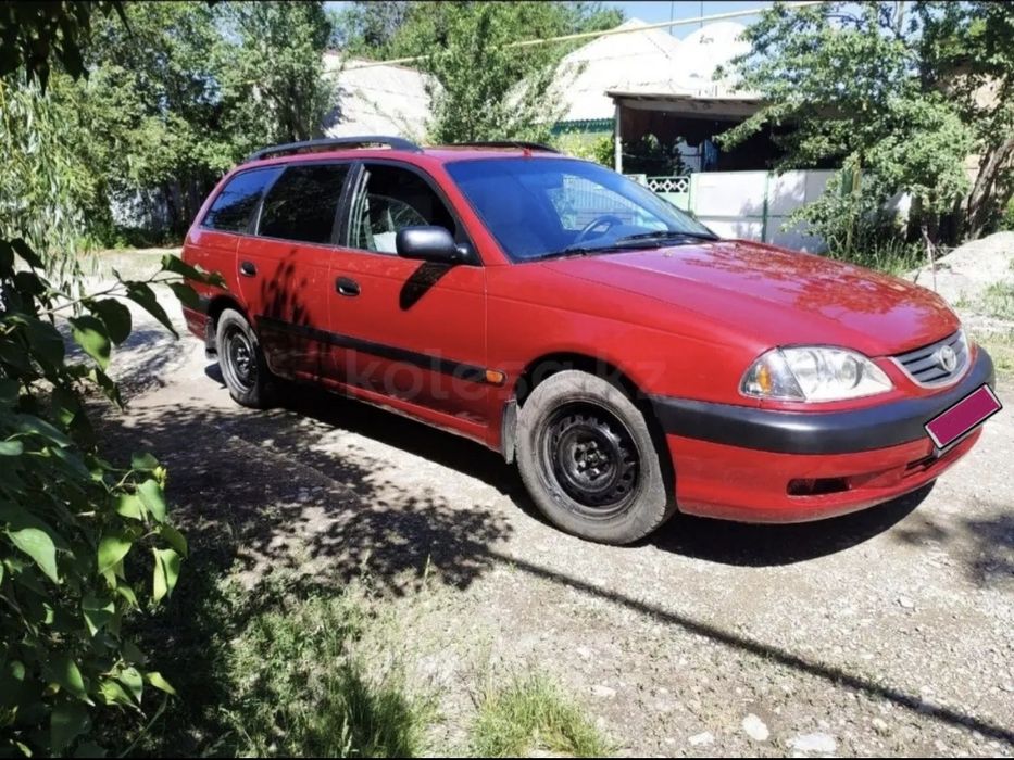 Продам Toyota Avensis