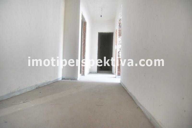 Продава се Тристаен апартамент в Пловдив, Център - 119 кв.м за 1192 €/кв.м - Снимка #4